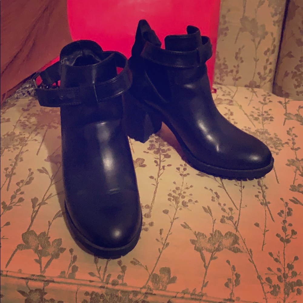 Zara booties